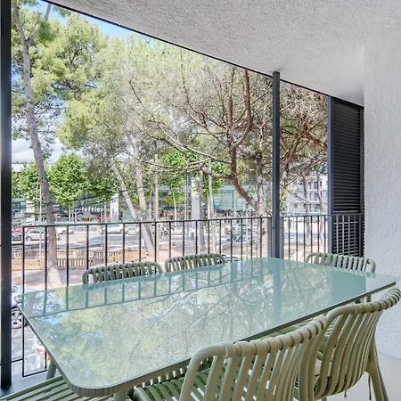 Flateli Pda Centre بلاتجا ذارو